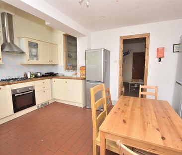 5 bedroom terraced house to rent - Photo 6
