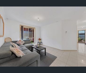 Family Home in Brahma Lodge - Photo 3