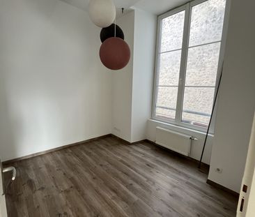 Location Appartement 3 pièces 61m² ORLEANS 45000 - Photo 2