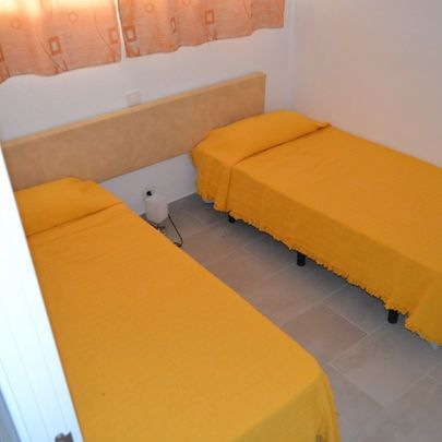 Apartment neu renoviert mit 2 Schlafzimmer im Herzen von Playa del Ingles - Photo 1