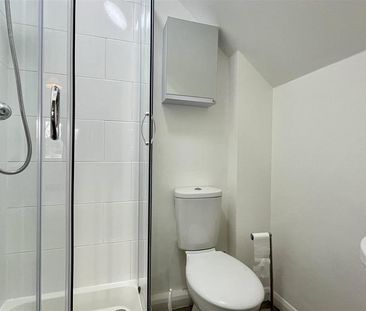 Studio to rent - Photo 6