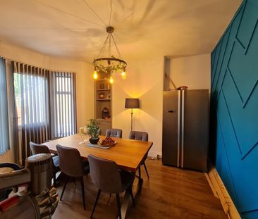 3 Bed Terraced House, Betchworth Road, IG3 - Photo 2