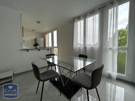 Location Appartement 3 pièces 54m² NOISY LE GRAND 93160 - Photo 3