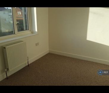 2 bedroom semi-detached house to rent - Photo 1