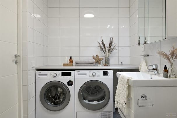 Löjtnant Granlunds Väg 18 - Photo 1