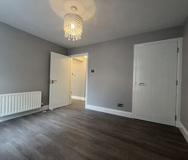 Flat 3, 6 Glandore Avenue, Belfast, BT15 3FB - Photo 5