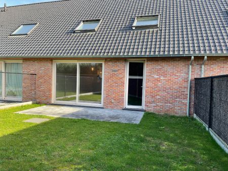 EENGEZINSWONING + garage & tuin - Photo 2