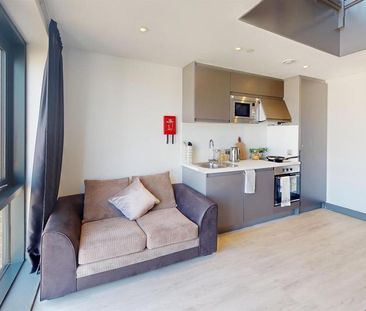 Studio to rent - Photo 2