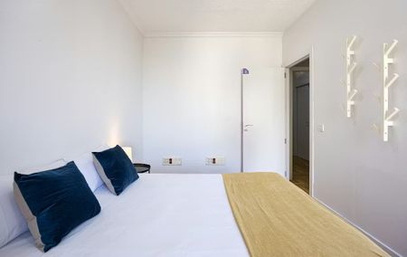 Calle de Alberto Aguilera, Madrid, Community of Madrid 28015 - Foto 3