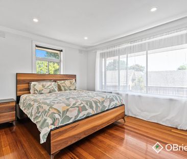 Comfortable Living in Prime Frankston Location - Photo 4