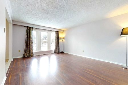 For Lease - 57 Ardgowan Crescent Unit# Main, Toronto, Ontario - Photo 2
