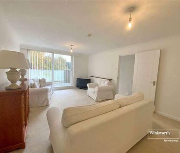 Hamilton Close, Christchurch, Dorset, BH23 - Photo 5