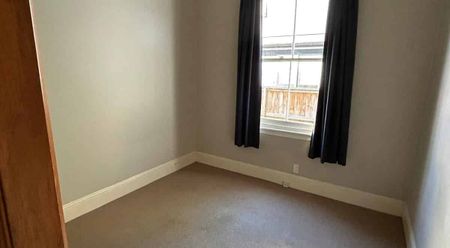 Spacious Villa in Double Grammar Zone - Photo 2