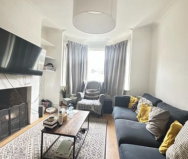 2 Bedroom Terraced House To Rent – Pinner HA5 - Photo 3