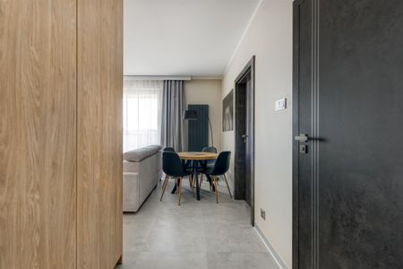 Łódź, Śródmieście, Lutomierska - Photo 4