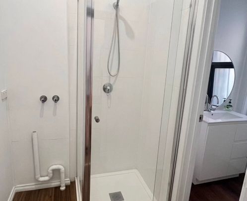 Fitzroy North - Photo 1