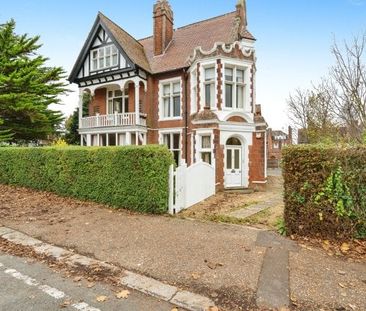 Cliff Avenue, Cromer - Photo 3