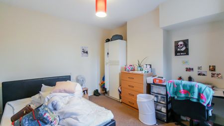 205 Hubert Road - Photo 2