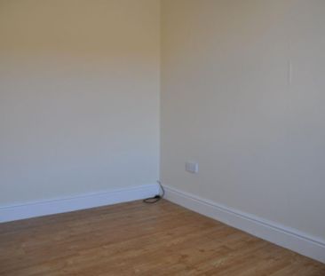 4 bedroom detached house to rent - Photo 6