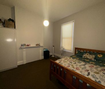 Affordable Living in Central Geelong - Photo 2