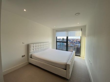 3 bedroom apartment to rent - Photo 2