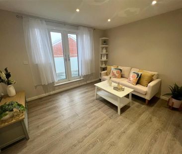 1 bedroom penthouse to rent - Photo 2