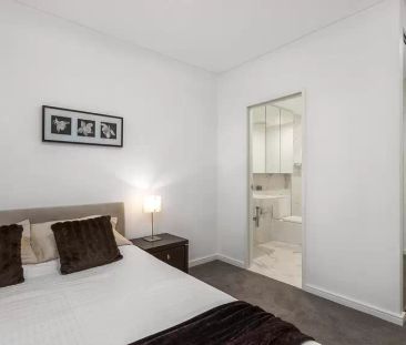 Stylish two-bedder with quality finishes - Photo 6