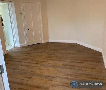 2 bedroom semi-detached house to rent - Photo 1