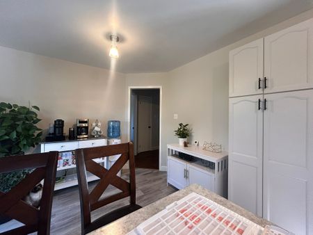 For Lease - 44 Ward Drive Unit# Upper, Barrie, Ontario - Photo 2