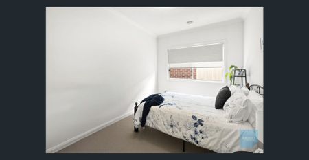 THREE BEDROOM HOME - Photo 4