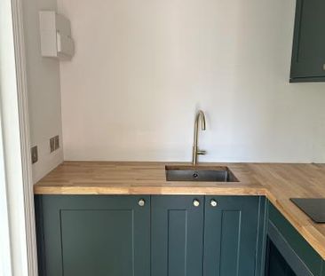 Studio flat Twickenham (all bills included) - Photo 2