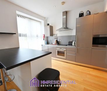 3 bedroom townhouse to rent - Photo 2