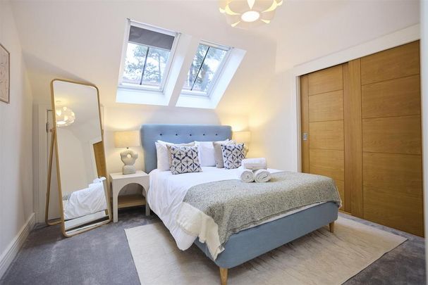 4 bedroom townhouse to rent - Photo 1