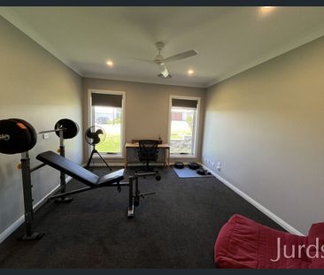 VUE ESTATE - Photo 2