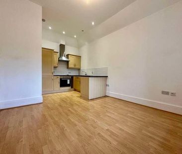 Victoria Street, Glossop, SK13 - Photo 1