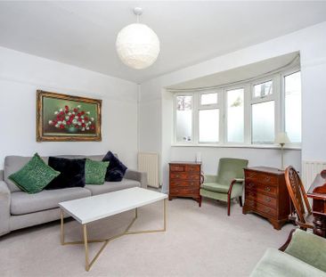 3 bedroom detached house to rent - Photo 2