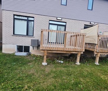 For Lease - 3575 SOUTHBRIDGE Avenue Unit# 54, London South, Ontario - Photo 2