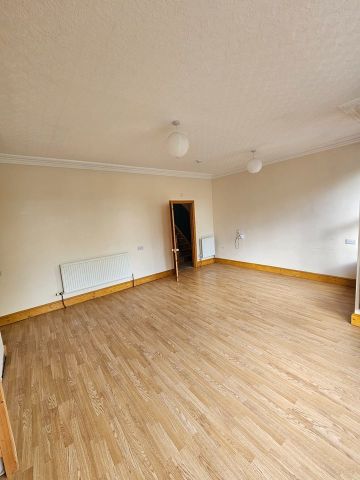 Room in a Shared House, Coronation Road, BS3 - Photo 4