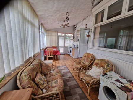 Harlaxton Drive, Nottingham - Photo 2