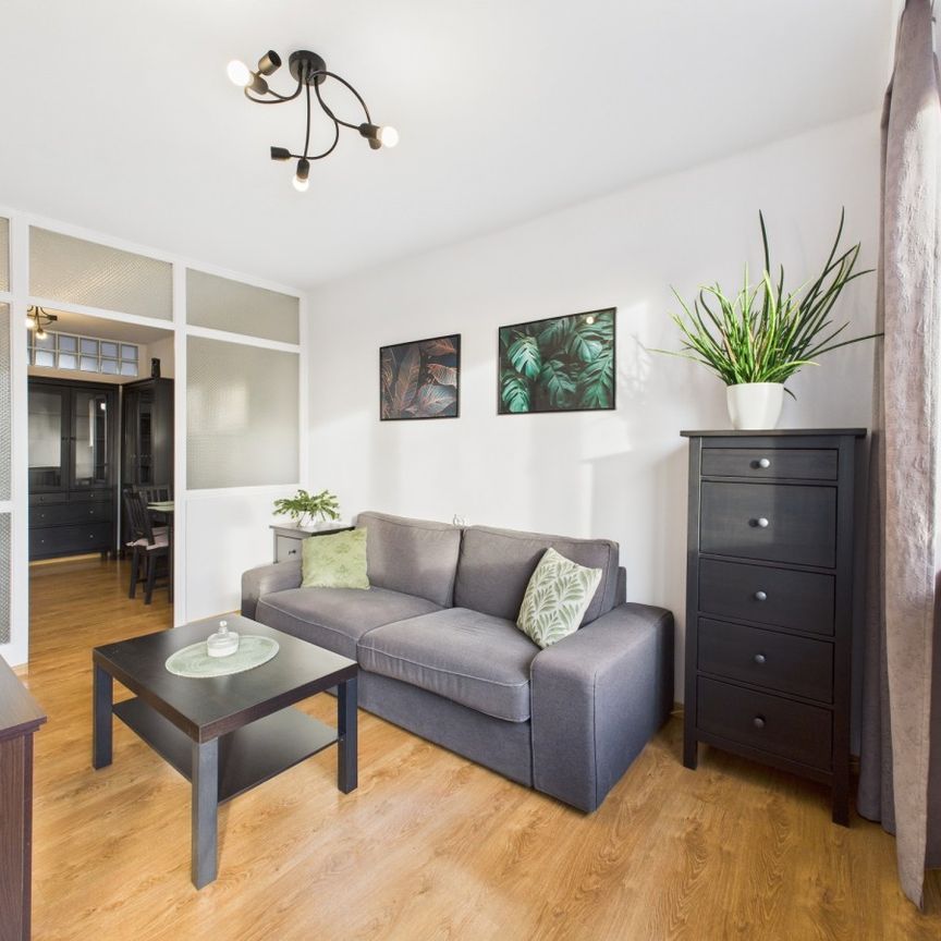 Świetnie skomunikowane, blisko Spodka - Photo 1