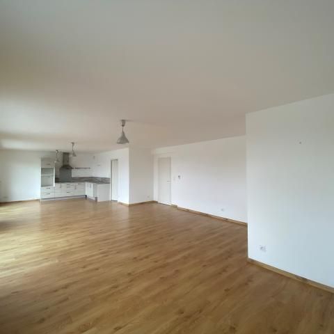 Location Appartement 5 pièces 120m² CAEN 14000 - Photo 1
