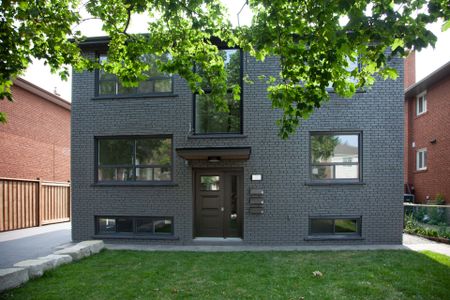 For Lease - 34 Robindale Avenue Unit# Basement, Toronto, Ontario - Photo 4