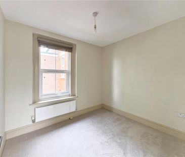 2 bedroom duplex to rent - Photo 4