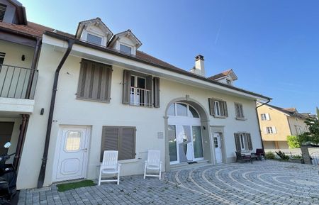Appartement de 3,5 pièces triplex au Rez-de-chaussée avec garage inclus - Photo 5
