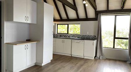 Desirable Waikanae Beach - Photo 2