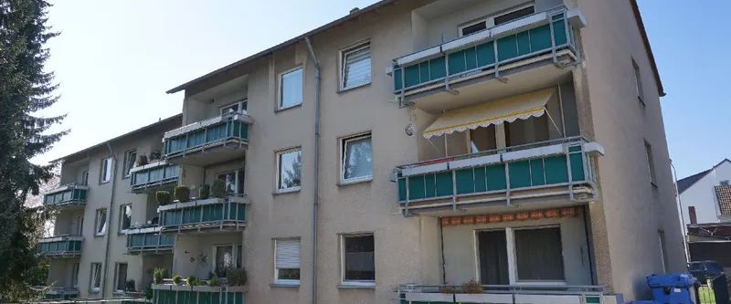 Klassische 3-Zimmer-Wohnung mit Loggia in zentraler Lage von Leverkusen-Schlebusch! - Photo 1