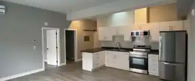 2 bedroom apartment downtown Orillia | 39 Mississaga Street West, Orillia - Photo 1