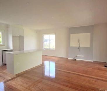 Location at its Best!!! - Photo 6