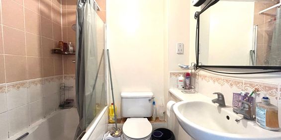 Winslet Place, Reading Winslet Place, Reading - Photo 3