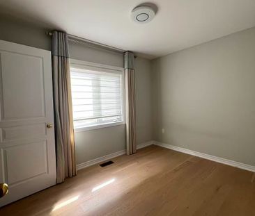 For Lease - 72 Port Arthur Crescent, Richmond Hill, Ontario - Photo 4